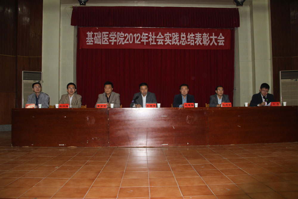 fcc5899d4d46f912602bf815f7a609ae.jpg