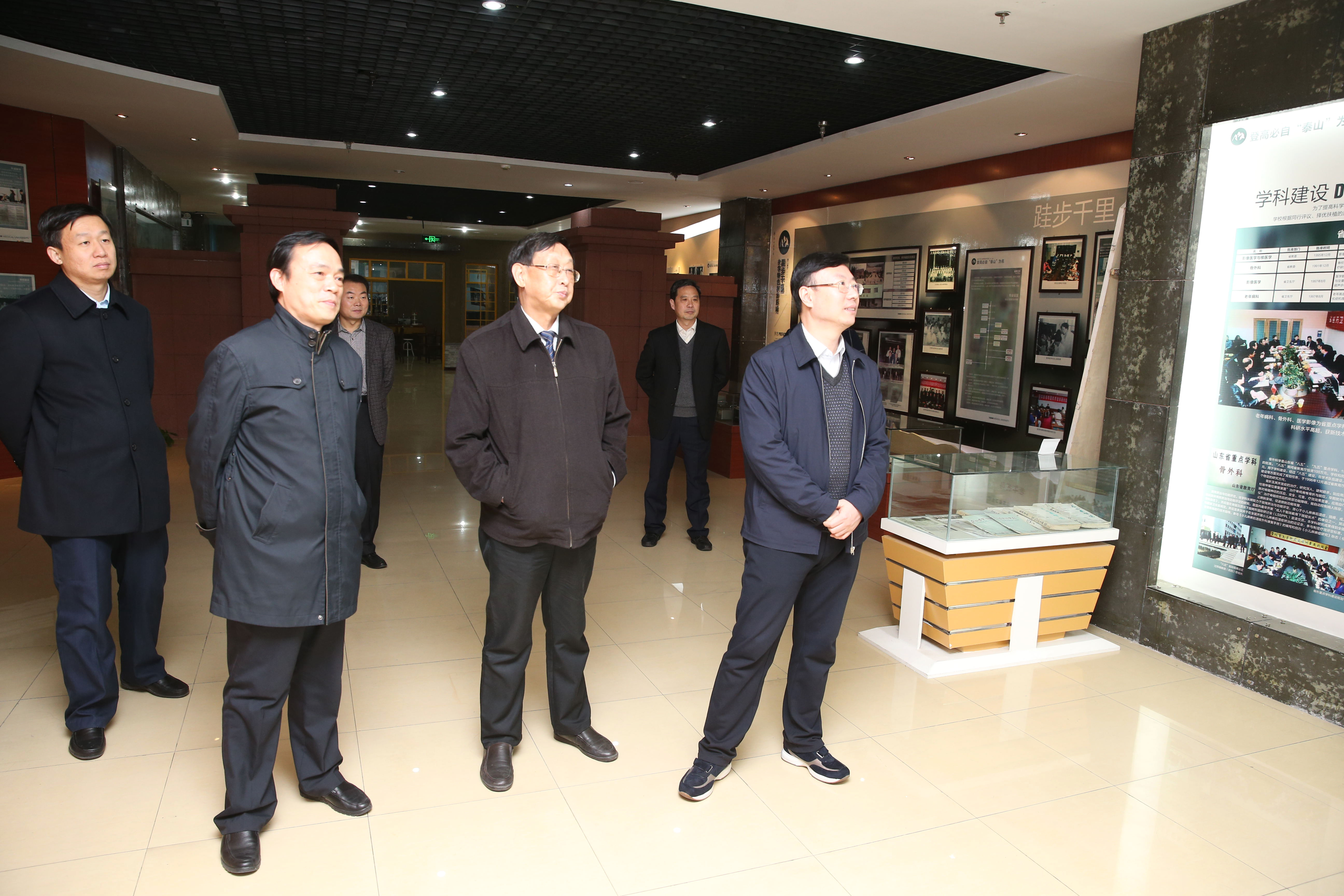 B73Y3745_看图王.jpg